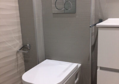 Proyecto 18: Precioso baño reformado