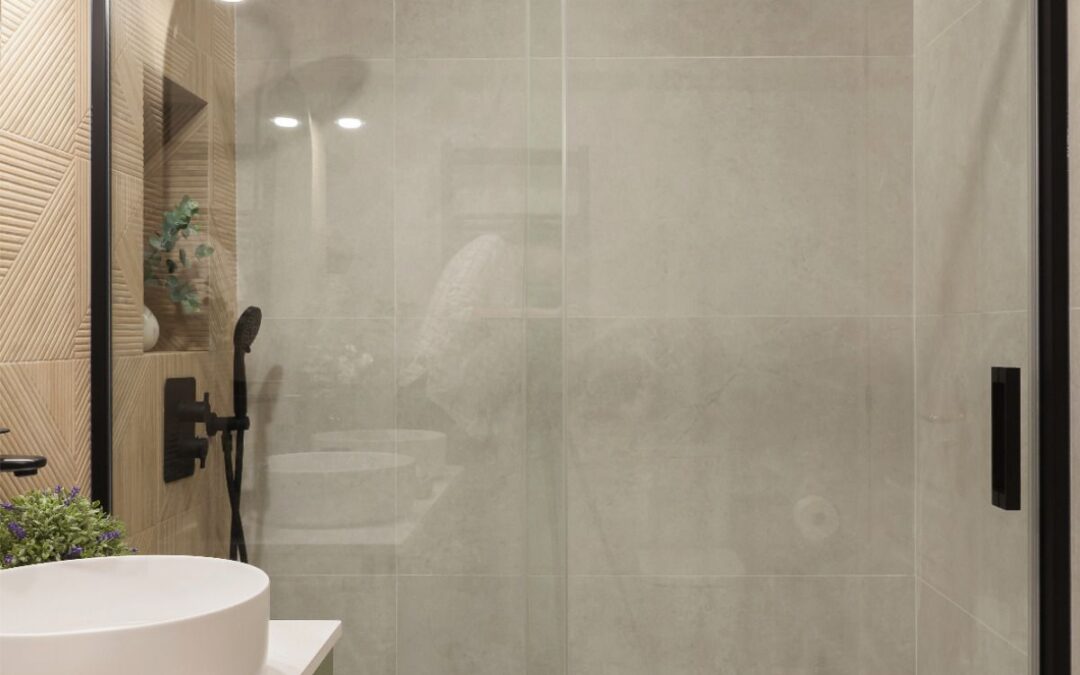 Reformas de baños. ¿Qué tipos de mamparas elegir para la ducha?